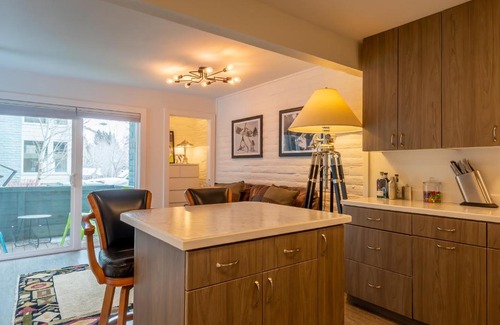 Ketchum House | Wildwood Studio 48 - New Listing! Walk to Downtown & Big Wood River