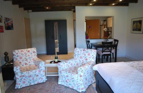 Markdorf Apartment | Wile Away