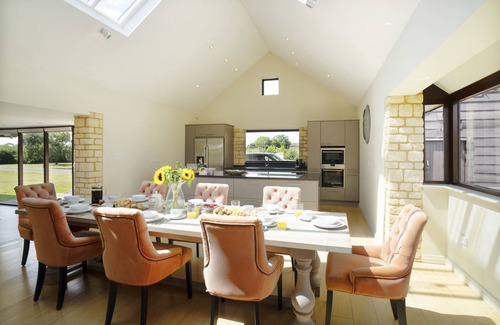 Willersey Other | WIllersey Farmhouse, Sleeping 8 people.