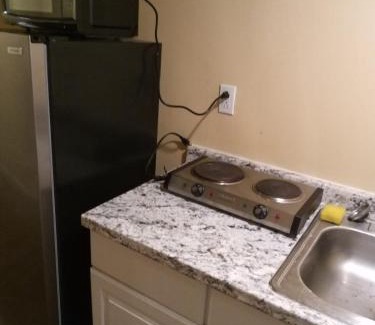Weequahic Apartment | Willoughby