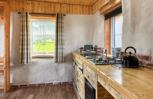 Forres House | Willow Bale Cabin - Uk49074