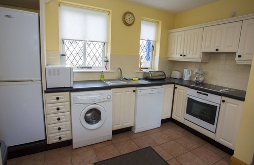 Rosslare House | Willow Grove HC No. 3 by Interhome