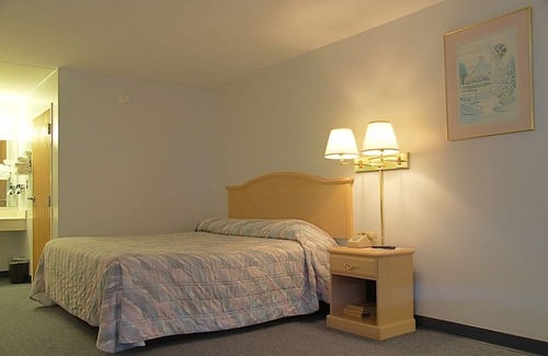 Loxley Hotel | Wind Chase Inn