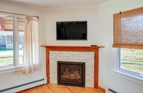 Windham House | Windham Home Near Mountain Biking and Hiking Trails!