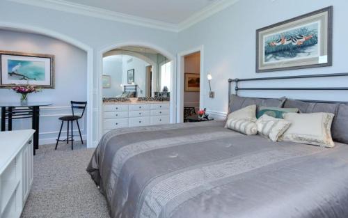 Osprey Apartment | Windsor Lodge Unit 3 close to the Beaches Siesta Key