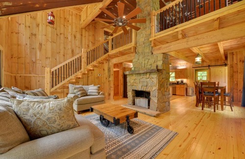 Olin House | Wine Country Cottage with Fire Pit in Olin!