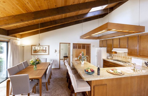 Santa Rosa House | Wine Country Redwood Estate in the Heart of Wine Country