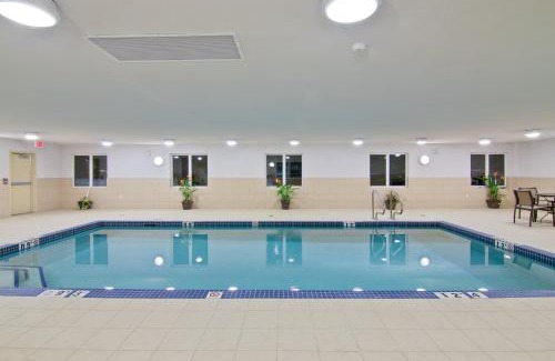 Fort Saskatchewan Hotel | Wingate by Wyndham Fort Saskatchewan
