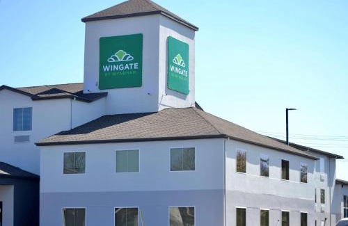 Edgewood Hotel | Wingate by Wyndham Bel Air I-95 Exit 77A - APG Area