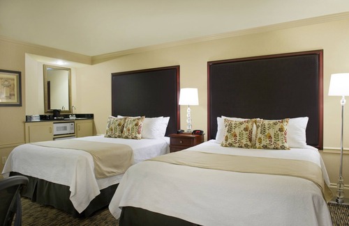 Meridian Hotel | Wingate by Wyndham Bellingham Heritage Inn