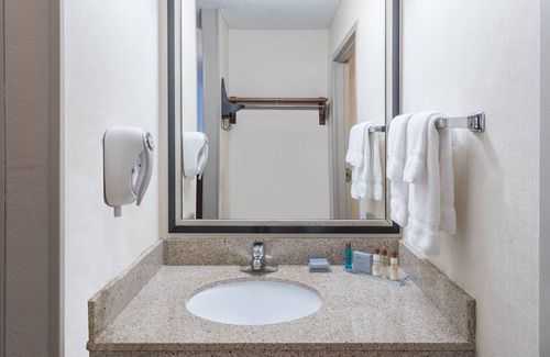 Shreveport Hotel | Wingate by Wyndham Shreveport Airport