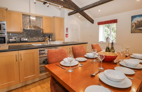 Low Newton Cottage | WINSTER FIELDS, character holiday cottage in Bowness-On-Windermere