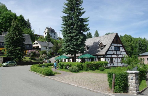Bad Schlema House | Wirtschaft & Pension Zum Huthaus