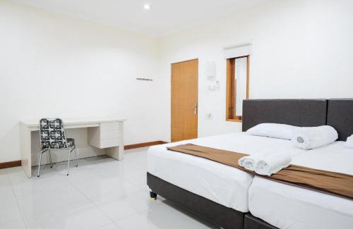 Jakarta Hotel | wisma delapan Mitra RedDoorz