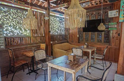Sumberagung Hotel | Wisma Pulau Merah