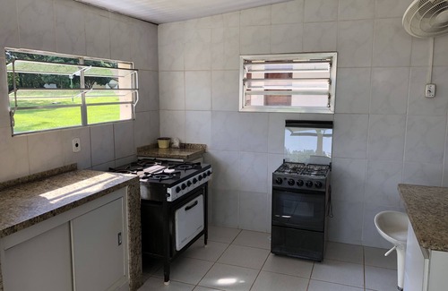 Aracoiaba da Serra House | With Cook and Full Board Option! 2 Blocks, Pool, Barbecue.