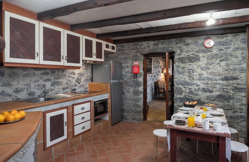 Lombada Velha House | With pool and barbecue - Villa Roque