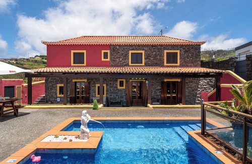 Lombada Velha House | With pool and barbecue - Villa Roque