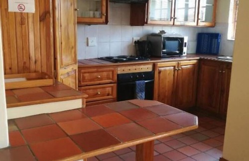 Cathkin Park Cabin | Wits End Mountain Resort