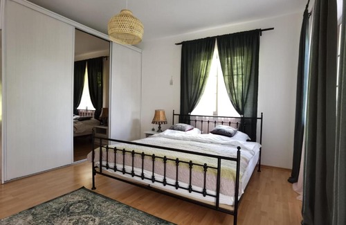 Szeligi Apartment | Wodna Ostoja z kominkiem nad jeziorem Selment