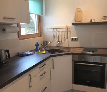 Schliersee Apartment | Wohnung Edelweiß - Wohnen auf Zeit - Homeoffice - nah am See - buchbar ab 28 Nächte