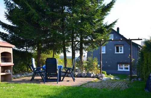 Neustadt am Rennsteig Apartment | Wohnung in Neustadt nahe Skilift & Loipen