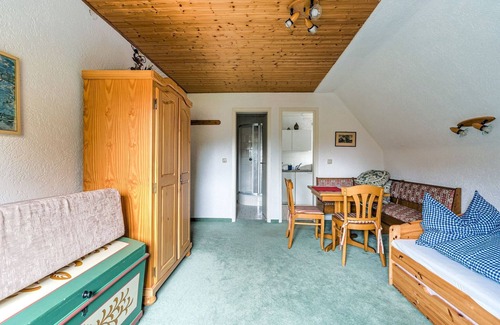 Tabarz Apartment | Wohnung in Tabarz mit Garten und Spielplatz