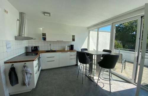 Espelkamp Apartment | Wohnung mit 2 Einzelzimmer gemeinsamer Küchen/Bad/Balkon-Nutzung