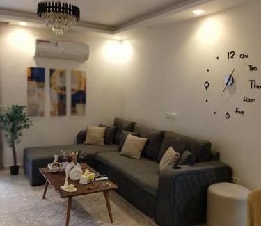 Nasr City Apartment | Women only, Master Room in Compound one kattameya سيدات فقط