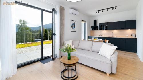 Bierutowice Apartment | Wonder Home - Orlik Residence - Apartamenty z widokiem na Śnieżkę, blisko wyciągów, Ski Arena i Kościółka Wang