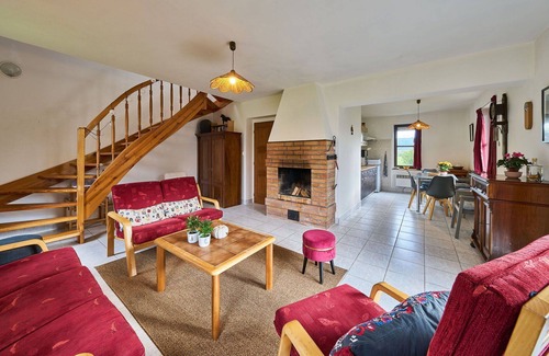 Ceska Metuje House | Wonderful private villa for 6 guests with pool, WIFI, TV, patio, pets allowed and panoramic view