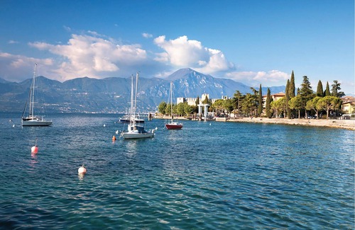 Bagolino Apartment | Wonderful apartment with a view of Lake Idro.