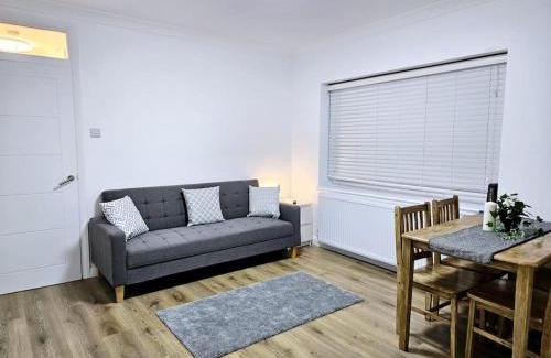 Brent Apartment | Wonderful Apartment in Wembley