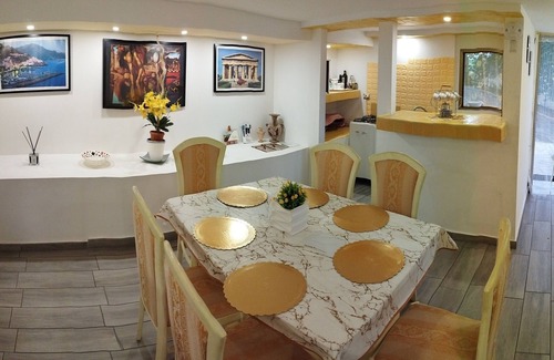 Agropoli Apartment | 🤩WONDERFUL APP. TO WITH POOL AND GARDEN WITH CAPRI VIEW AND AMALFI COAST