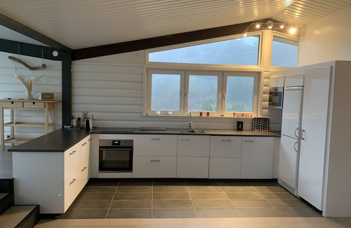 Lokholmen Cottage | Wonderful house in Strömstad!
