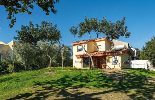 Su Forti House | Wonderful private villa for 3 people with WIFI, TV, balcony and parking