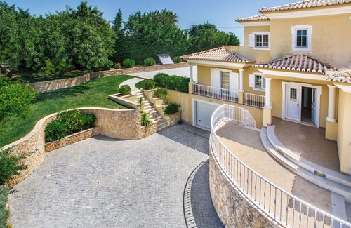 Pata de Cima Villa | Wonderful private villa with A/C, WIFI, private pool, TV, terrace, panoramic view and parking