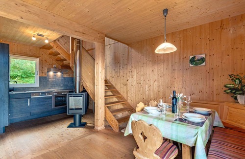 Untergreutschach House | Wonderful private villa for 6 people with WIFI, TV, terrace and parking