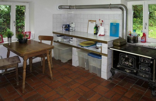 Thiefosse House | Wonderful private villa for 12 people with WIFI, TV, patio and pets allowed