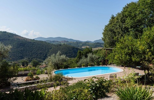 Salisano Villa | Wonderful private villa for 8 people with WIFI, private pool, TV and patio