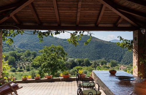 Salisano Villa | Wonderful private villa for 8 people with WIFI, private pool, TV and patio