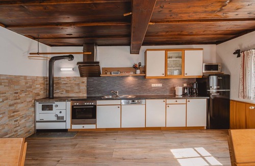 Abtenau Villa | Wonderful private villa for 12 guests with WIFI and TV