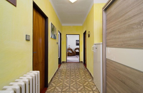 Neurazy House | Wonderful private villa with WIFI, private pool, hot tub, TV, terrace, pets allowed and parking