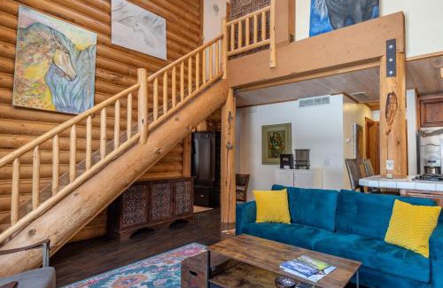 Ketchum House | Wood River Cabin 449