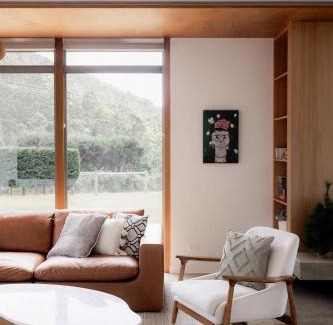 Woodbridge House | Woodbridge Hill Country Escape