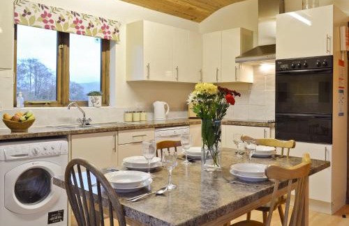Penybont House | Woodside Lodge - Hw7520