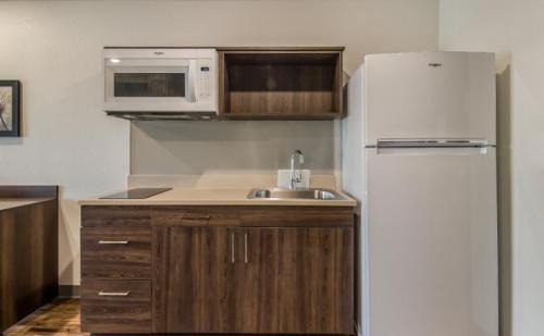 Ashland Hotel | WoodSpring Suites Ashland - Richmond North