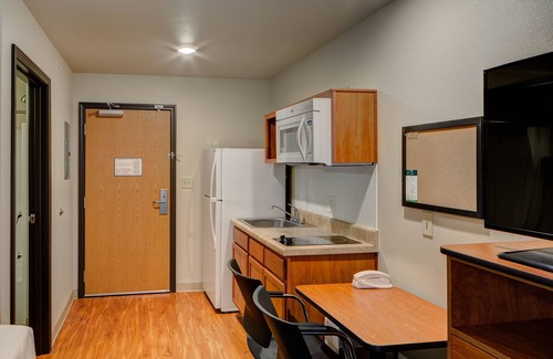 Easton Hotel | WoodSpring Suites Columbus NE I-270 Airport