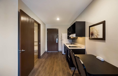 Clermont Hotel | WoodSpring Suites Orlando West - Clermont