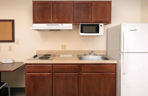 Bellmead Hotel | WoodSpring Suites Waco near University